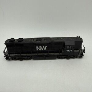 Atlas Norfolk & Western 4138 High Hood Model HO Scale Locomotive